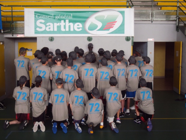 camp basket