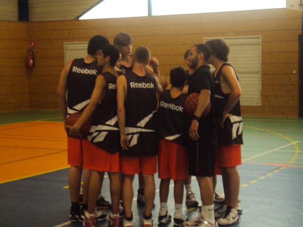 camp basket
