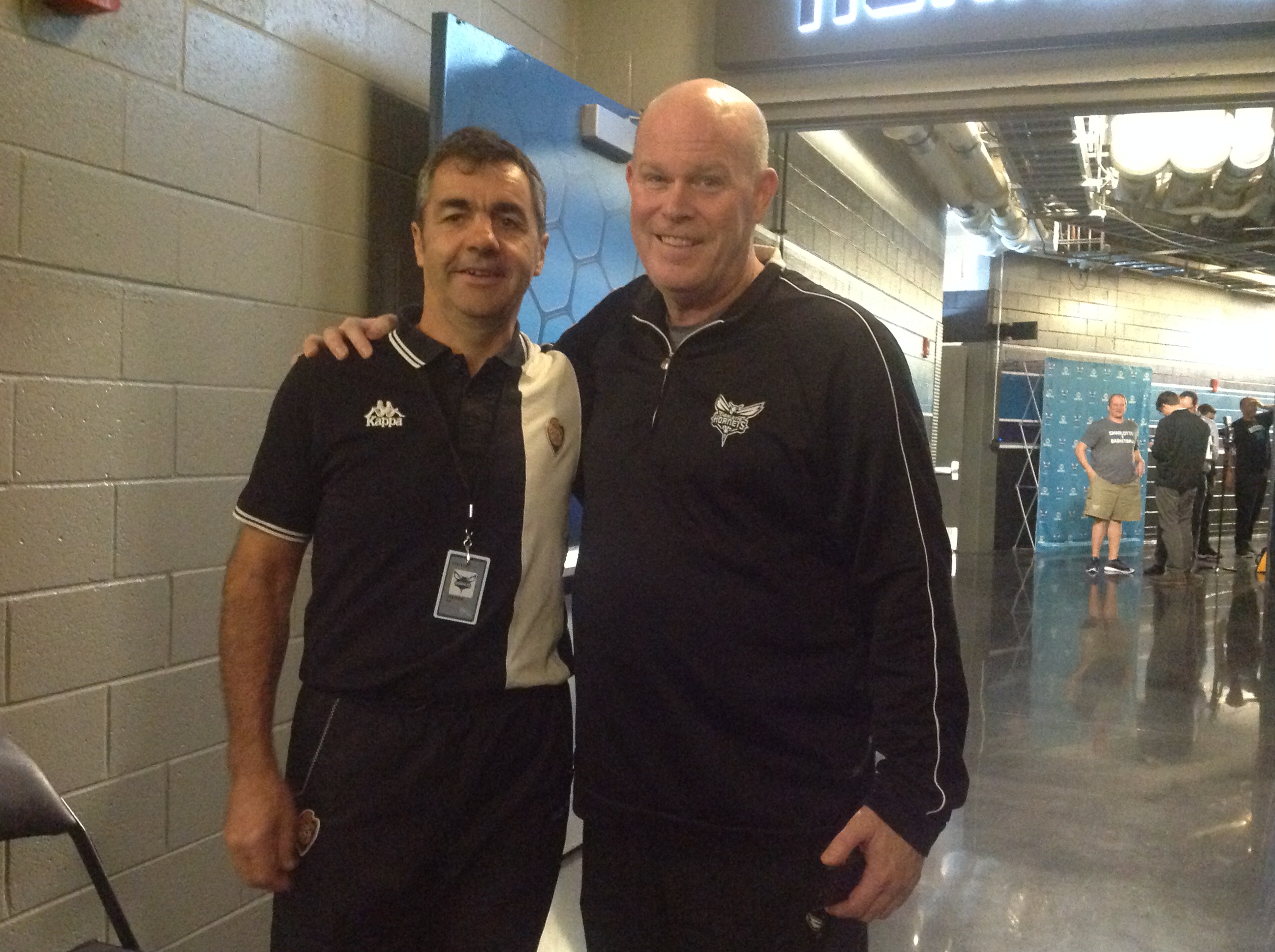 Philippe Desnos avec Steve Clifford coach des Hornets