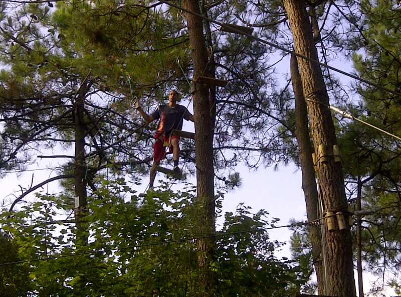Dounia_dans_les_arbres_1