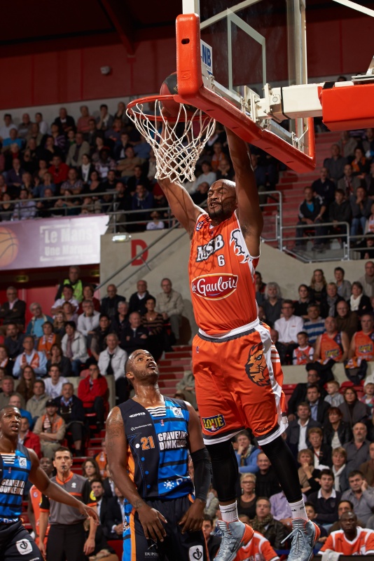 Reyshawn Terry au dunk BD