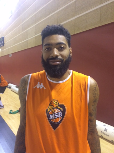 Ryan Pearson est arrivé
