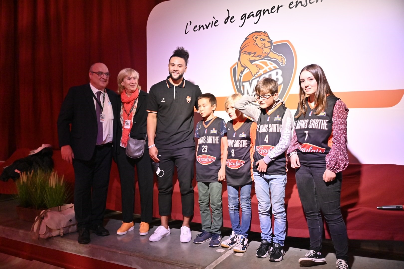 Photo remise maillots MSB Sarthe Challenge